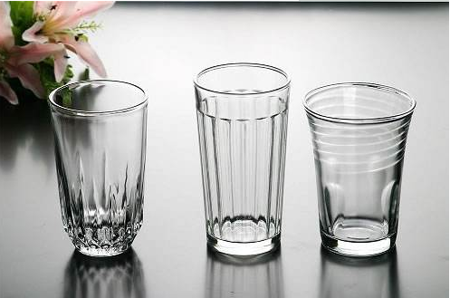 玻璃杯属于什么垃圾？玻璃杯是干垃圾还是可回收垃圾？