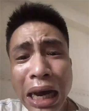 抖音外卖评论小哥哥吃哭了是什么梗